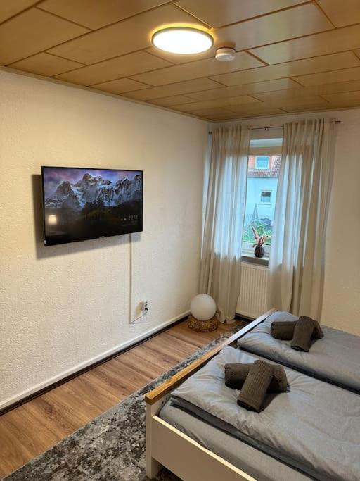 Gemuetliche Wohnung Naehe Alsfeld - Parkplatz 外观 照片